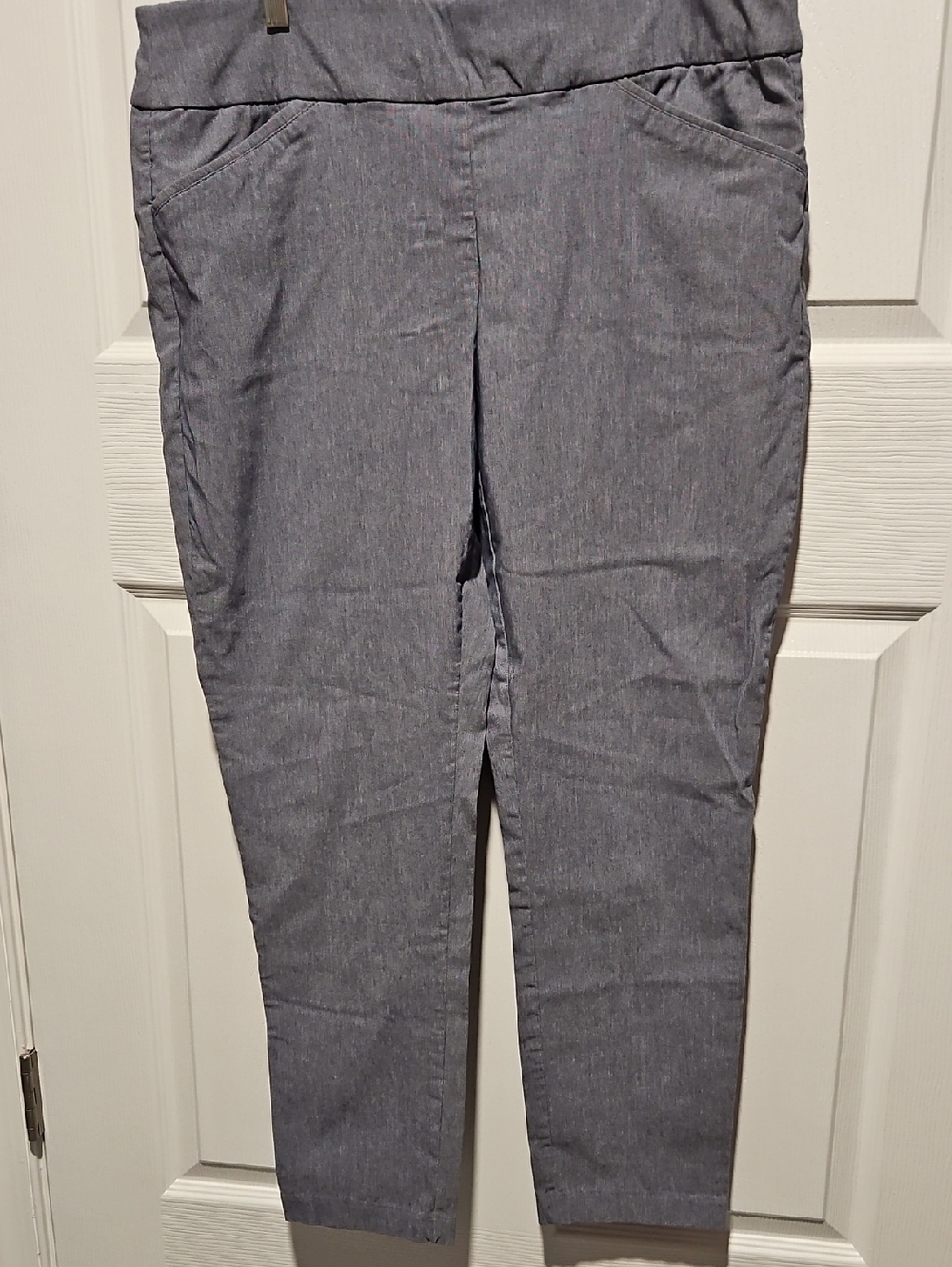 Christopher & Banks Signature Slimming Pants in Heather Gray